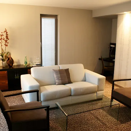 阿旺斯酒店 酒店