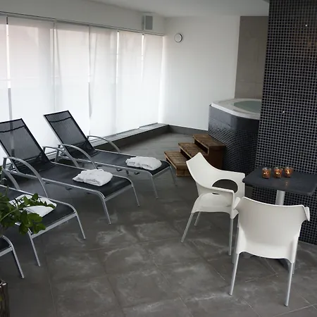 阿旺斯酒店 酒店 4*