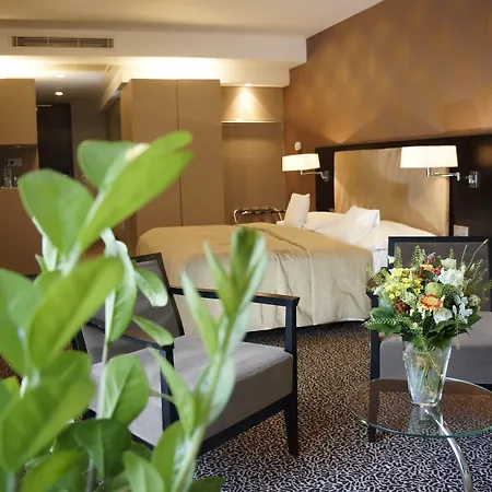 Avance 4* Братислава