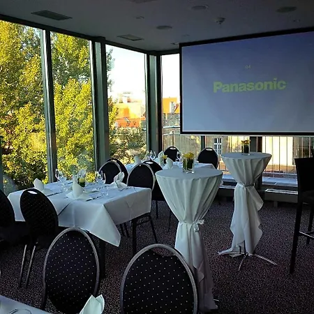 Hotel Avance