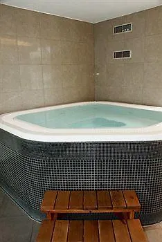 Avance 4* Братислава