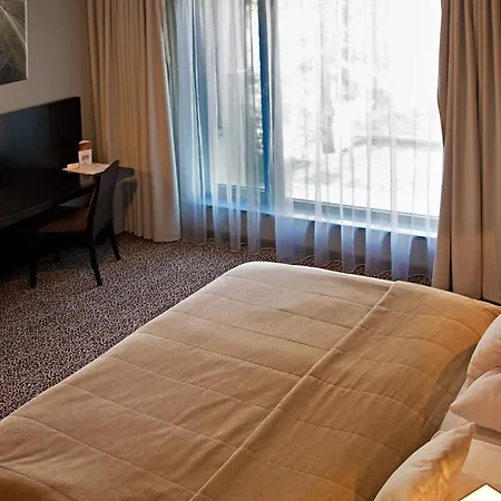 Avance Братислава