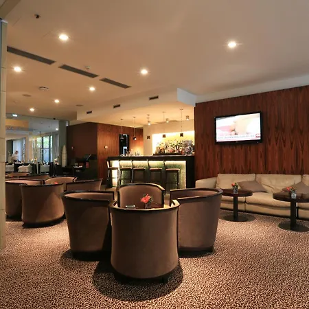 أفانسي براتسيلافا