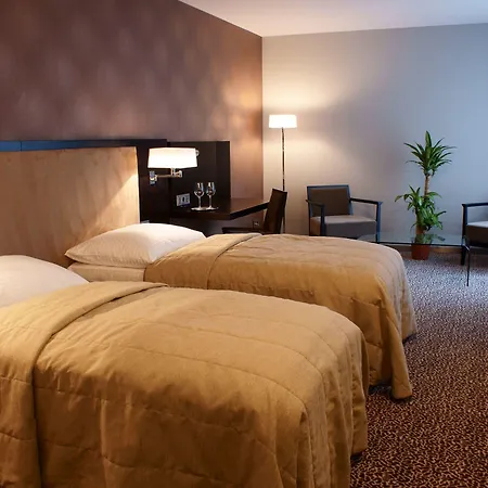 أفانسي فندق